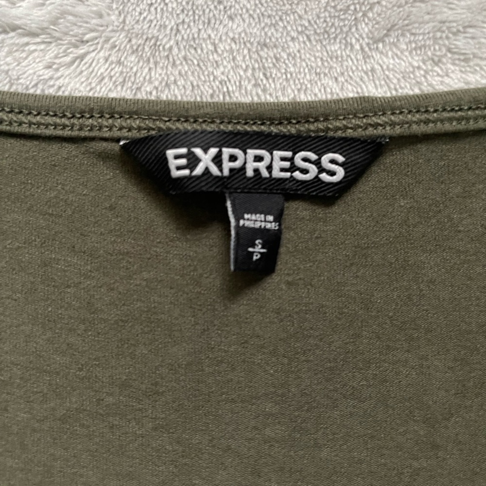 Express Ruched Midi Dress - Picture 2 of 3